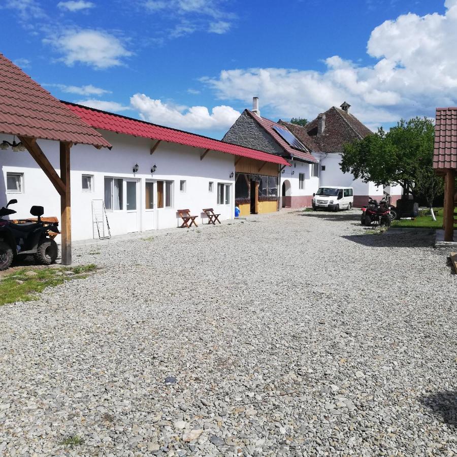 Penzion Casa Din Barcut Exteriér fotografie