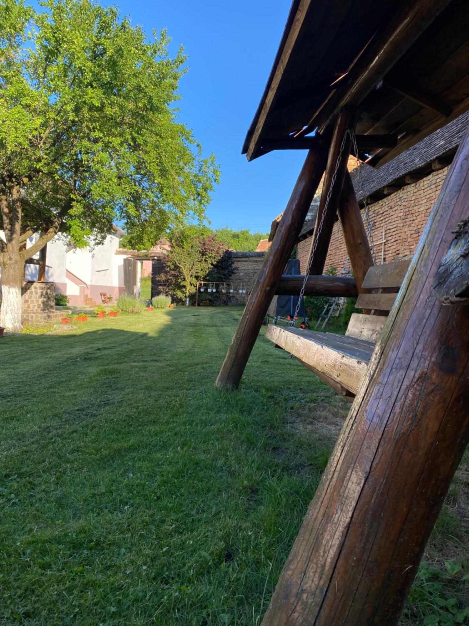 Penzion Casa Din Barcut Exteriér fotografie
